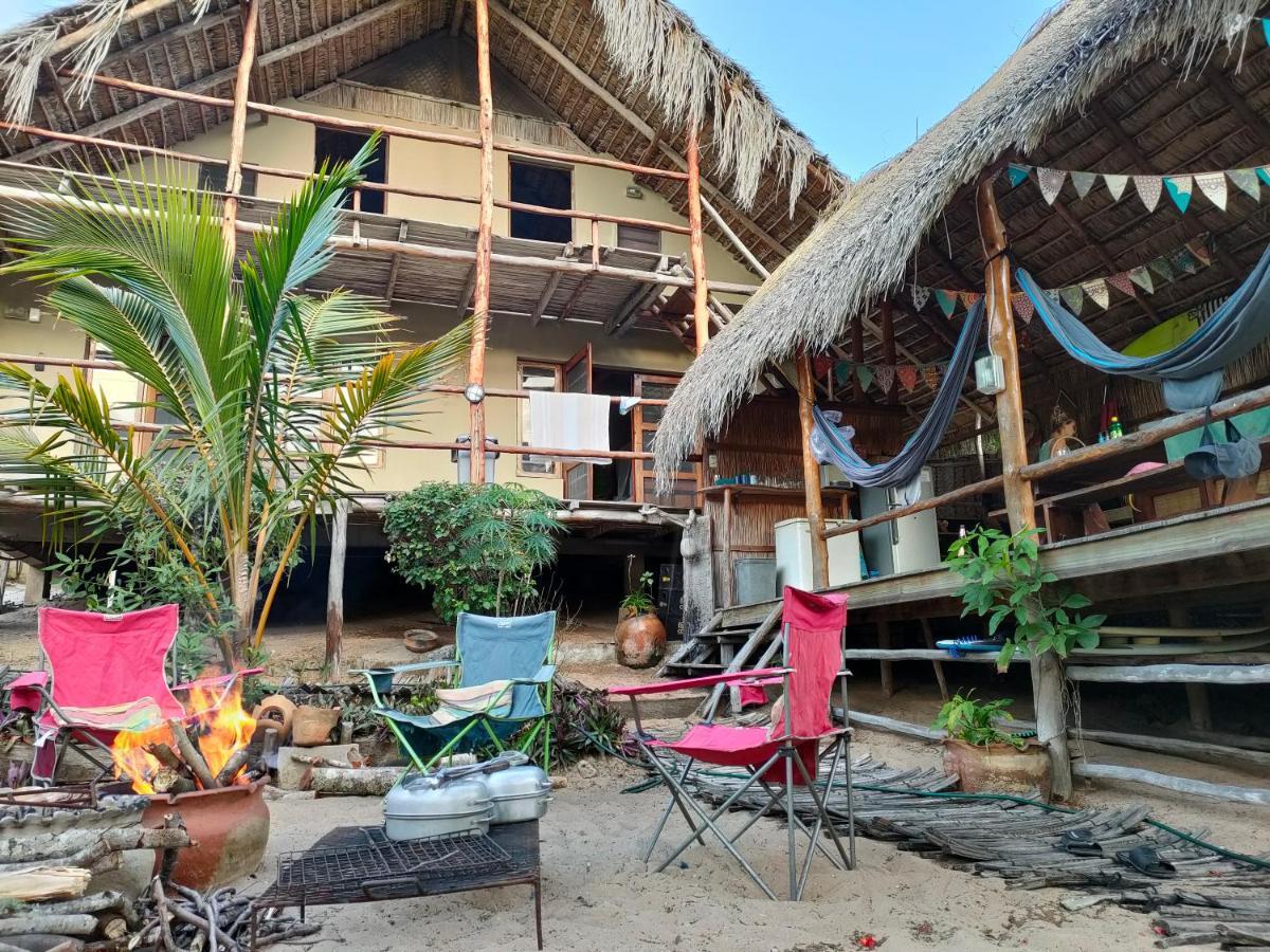 Casa Surf Lodge - Praia do Tofo Extérieur photo