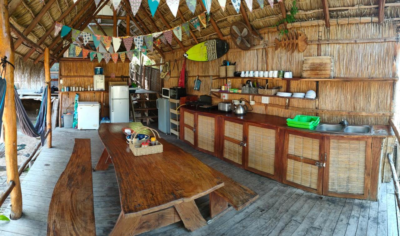 Casa Surf Lodge - Praia do Tofo Extérieur photo